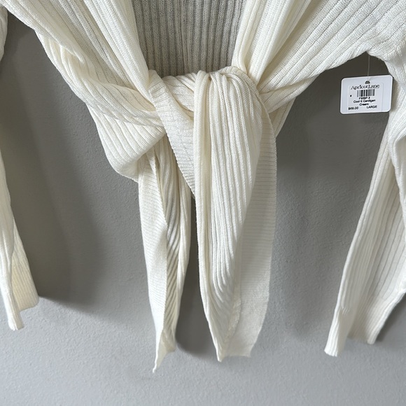 NWT Olivaceous Apricot Lane Cream Cropped Tie Front Cardigan Sweater Large - Picture 7 of 13